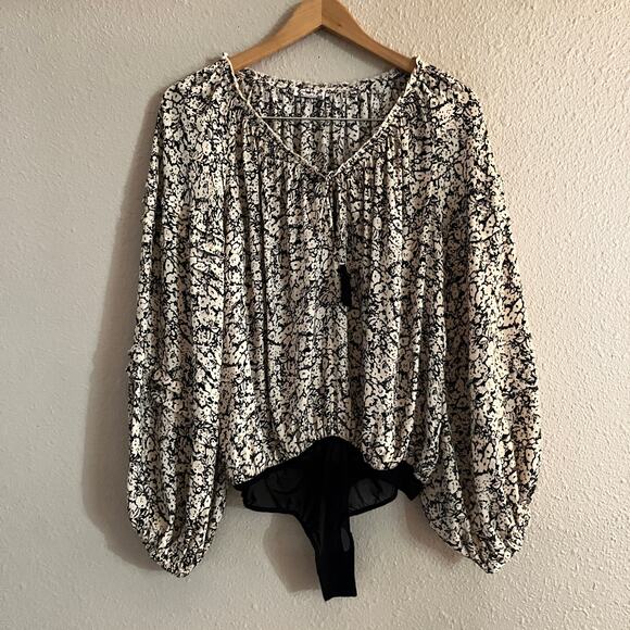 Free People All Tucks Printed bodysuit - Picture 3 of 11